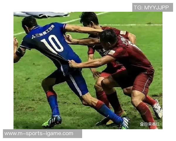 恒大与富力的巅峰对决谁能在这场比赛中笑到最后